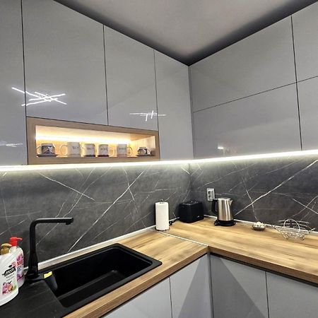 Apartment Bohemi With Free Parking Burgas Extérieur photo