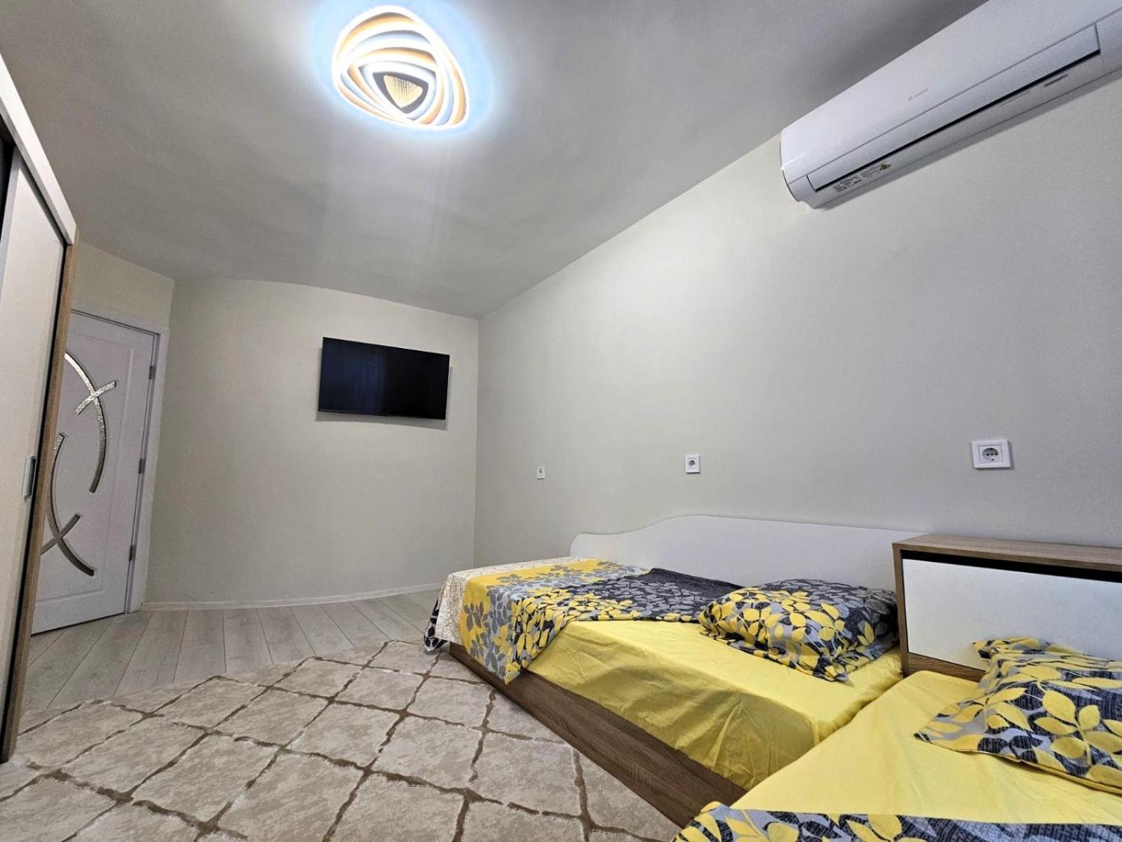 Apartment Bohemi With Free Parking Burgas Extérieur photo