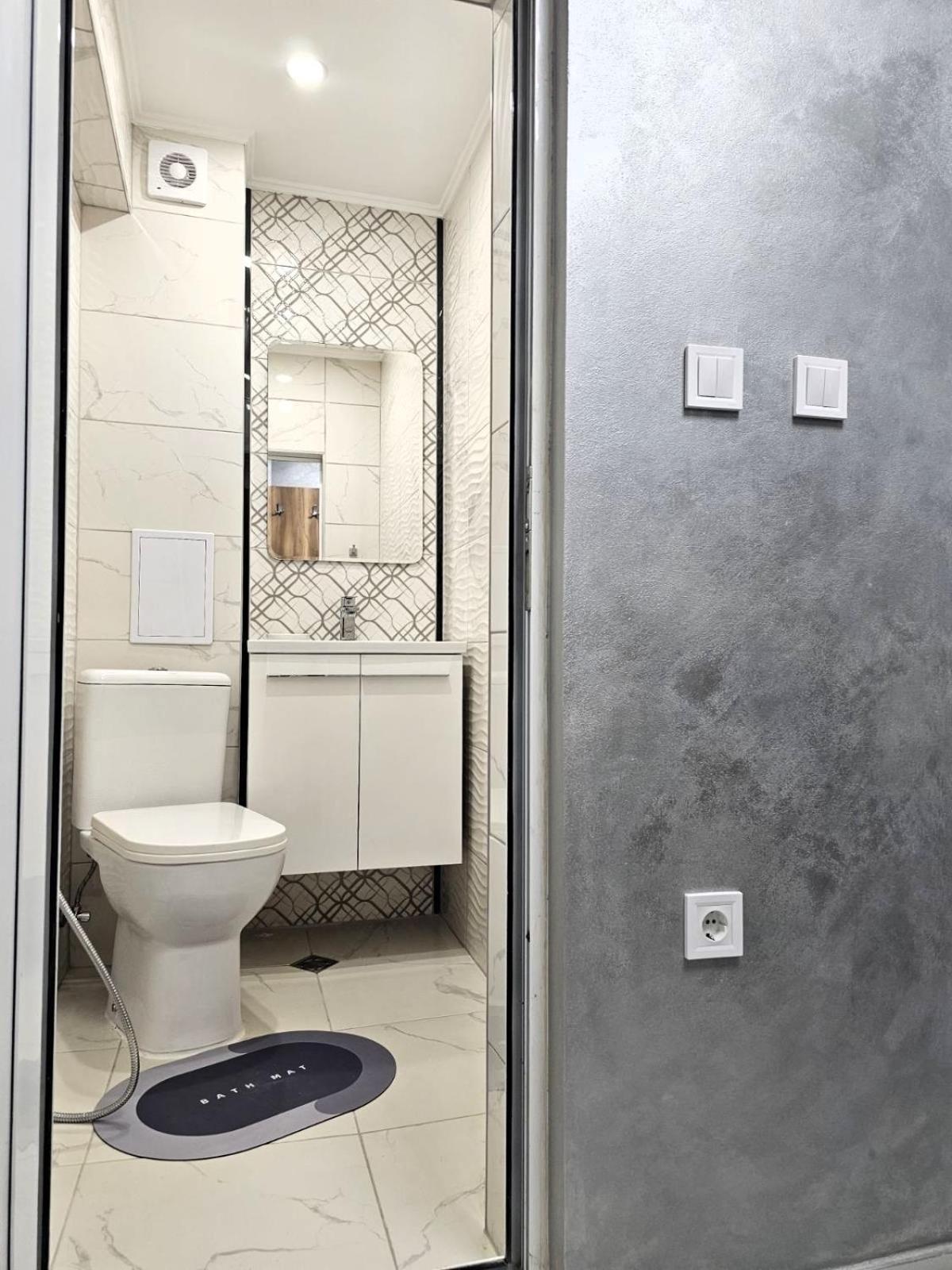 Apartment Bohemi With Free Parking Burgas Extérieur photo