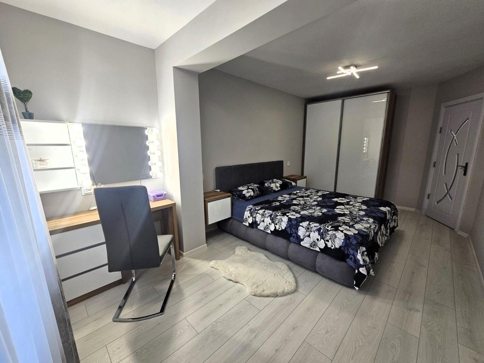 Apartment Bohemi With Free Parking Burgas Extérieur photo